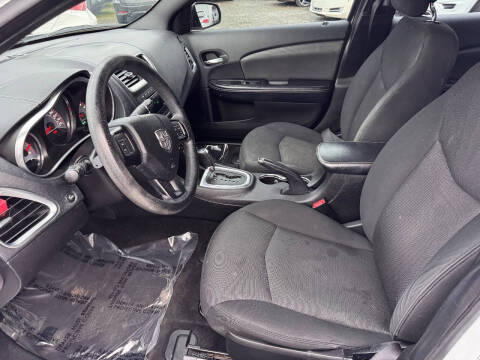 2014 Dodge Avenger SE