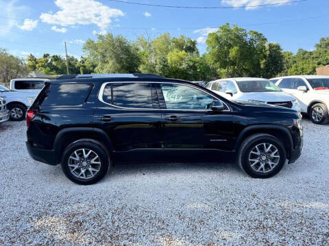 2023 GMC Acadia SLT