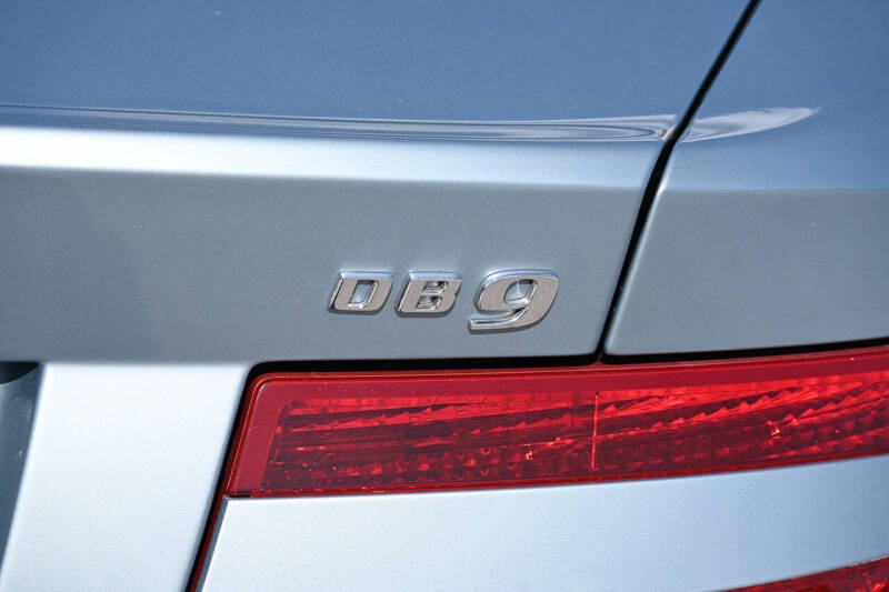 2005 Aston Martin DB9 Volante