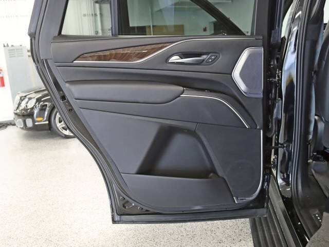 2023 Cadillac Escalade Sport Platinum