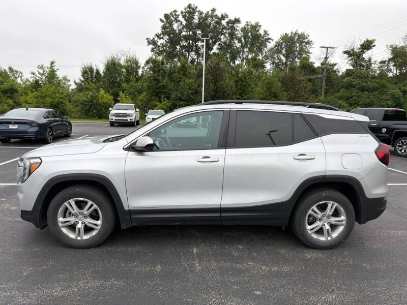 2022 GMC Terrain SLE