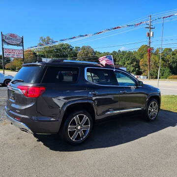 2017 GMC Acadia Denali