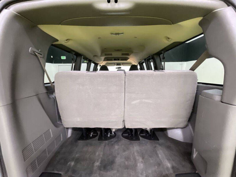 2015 Chevrolet Express LT 2500