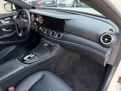 2018 Mercedes-Benz E-Class E 300