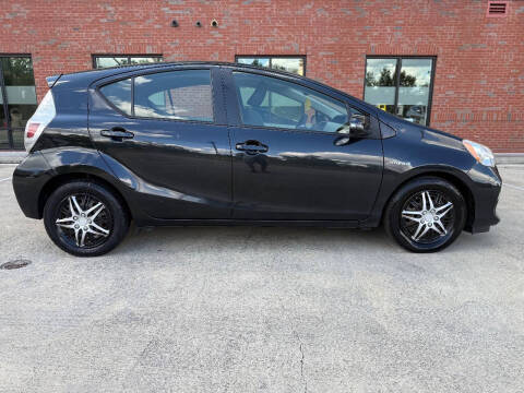 2012 Toyota Prius c One