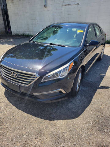 2015 Hyundai Sonata for sale at UNION AUTO SALES in Vauxhall NJ