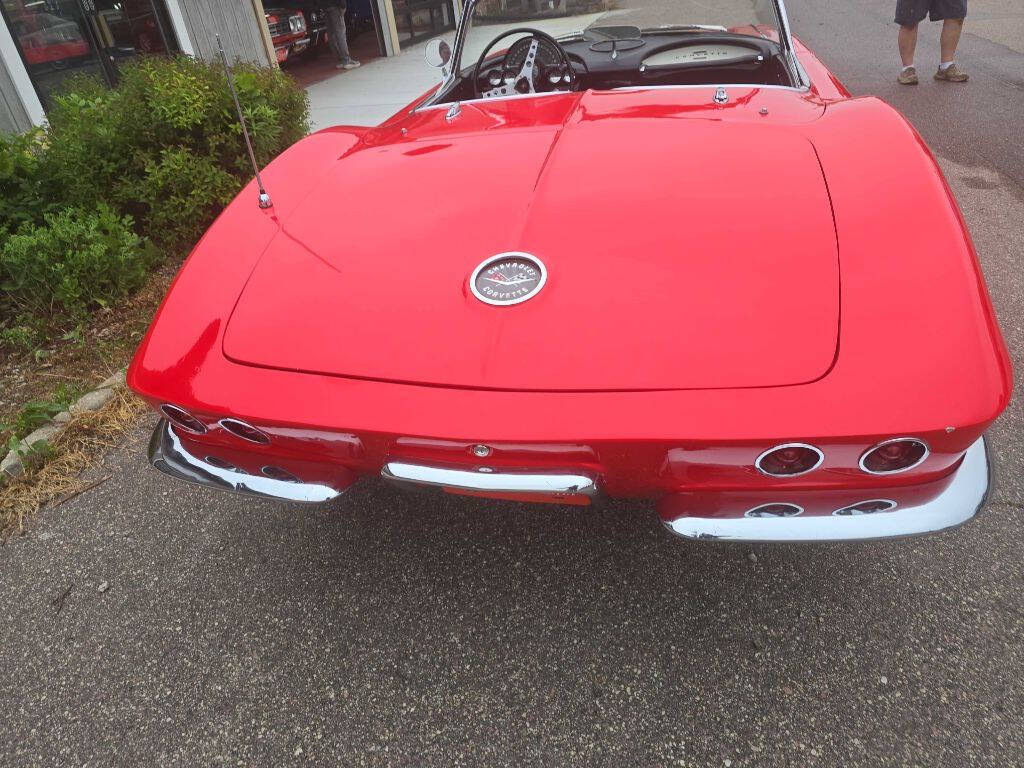 1962 Chevrolet Corvette 76
