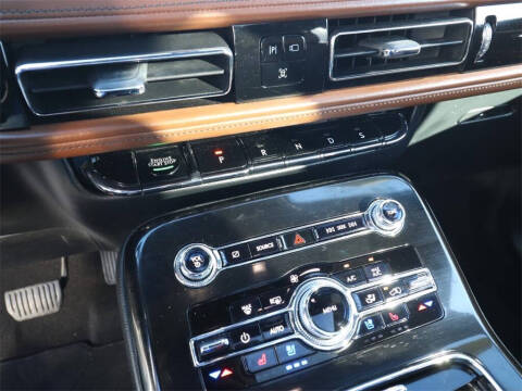 2021 Lincoln Nautilus Reserve