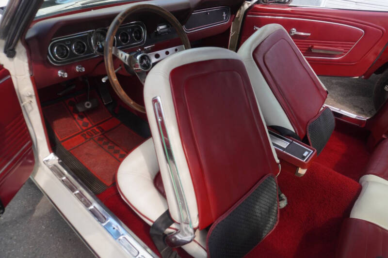 1966 Ford Mustang