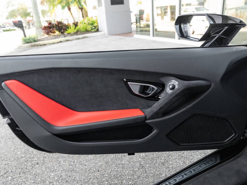 2024 Lamborghini Huracan Tecnica