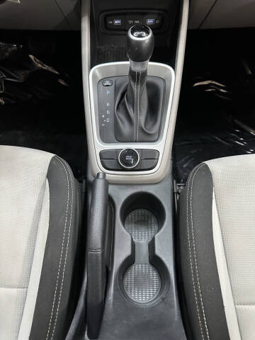 2022 Hyundai Venue SEL