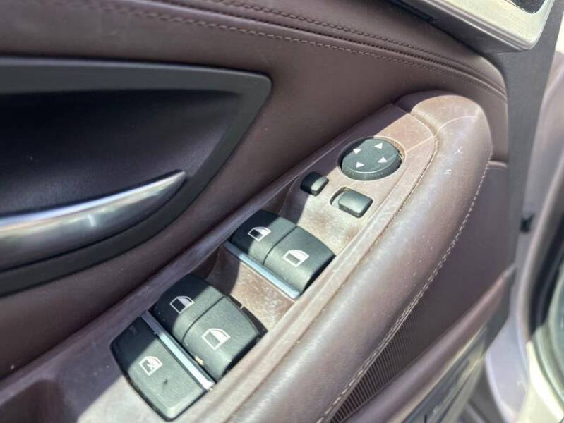 2015 BMW 5 Series 528i xDrive