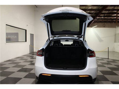 2020 Tesla Model Y Long Range