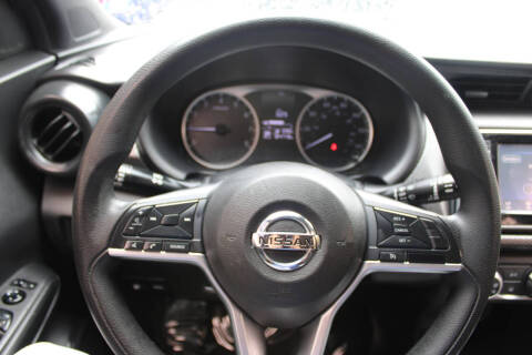 2020 Nissan Kicks S