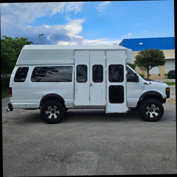 2008 Ford E-Series E-350 SD