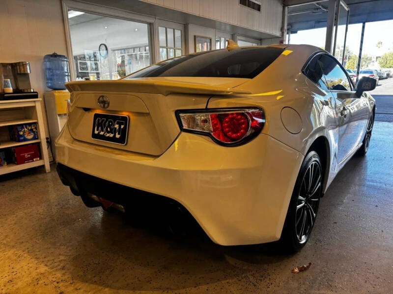 2015 Scion FR-S