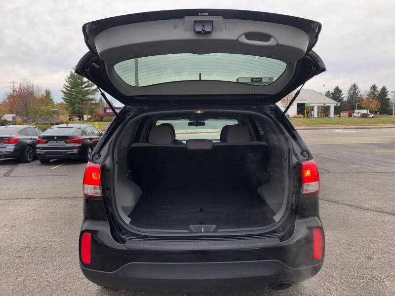 2015 Kia Sorento LX