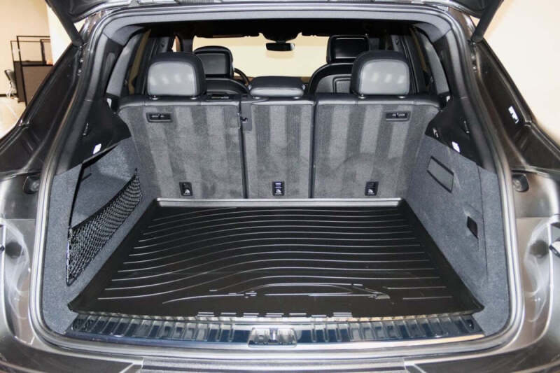 2024 Porsche Cayenne