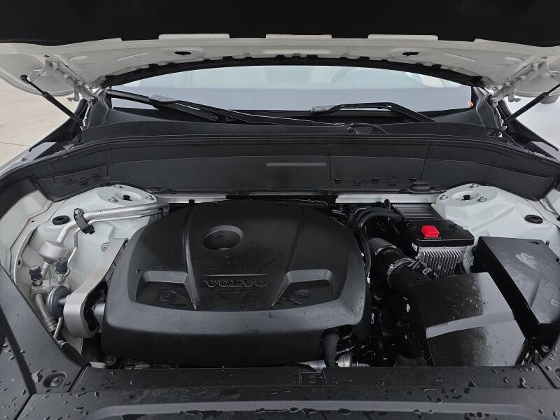 2020 Volvo XC90 T5 Momentum