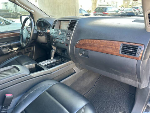 2012 Nissan Armada SL