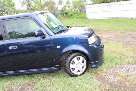 2005 Scion xB