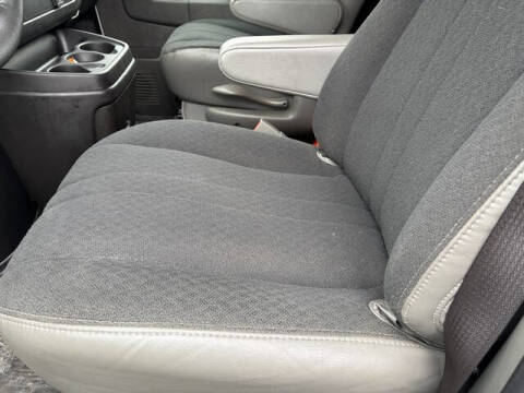 2024 GMC Savana 2500