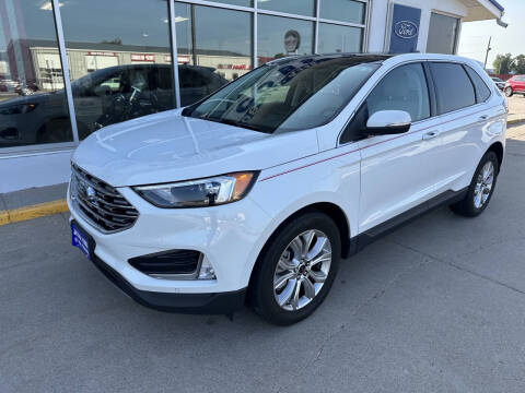 2023 Ford Edge Titanium