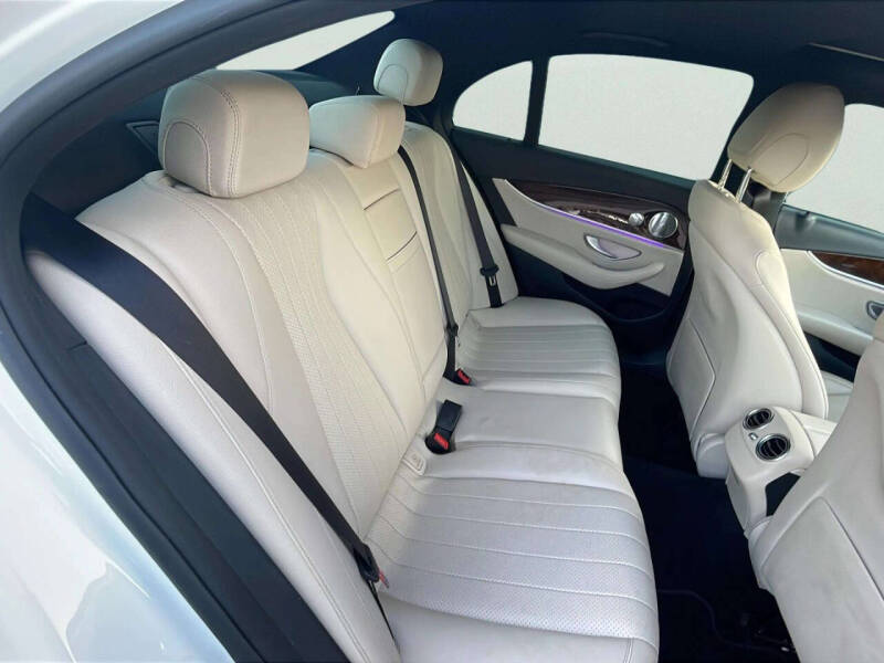 2017 Mercedes-Benz E-Class E 300