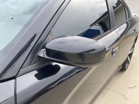 2017 Dodge Charger SE