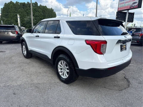 2020 Ford Explorer