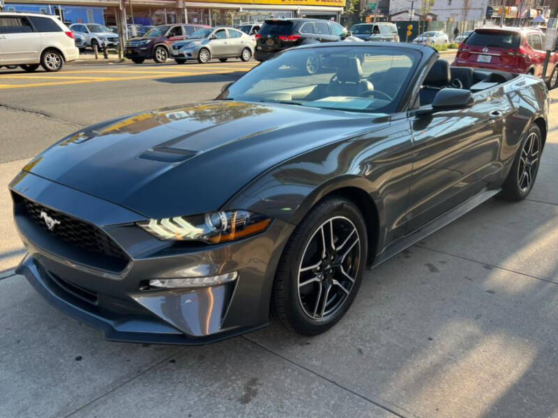 2020 Ford Mustang EcoBoost
