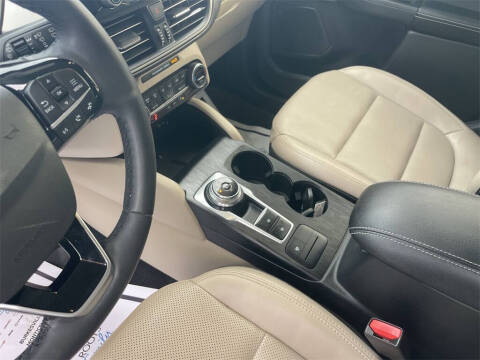 2021 Ford Escape Hybrid SEL