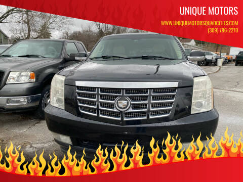 2007 Cadillac Escalade ESV for sale at Unique Motors in Rock Island IL