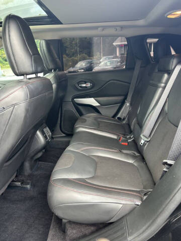 2018 Jeep Cherokee Trailhawk