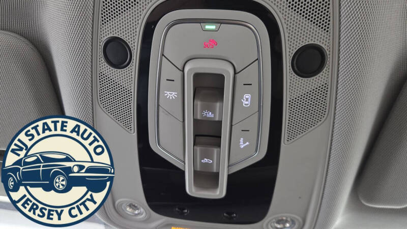 2022 Audi e-tron Sportback quattro Premium S line