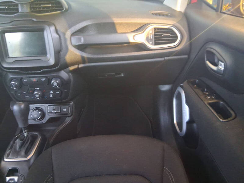 2020 Jeep Renegade Jeepster