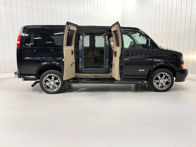 2014 GMC Savana