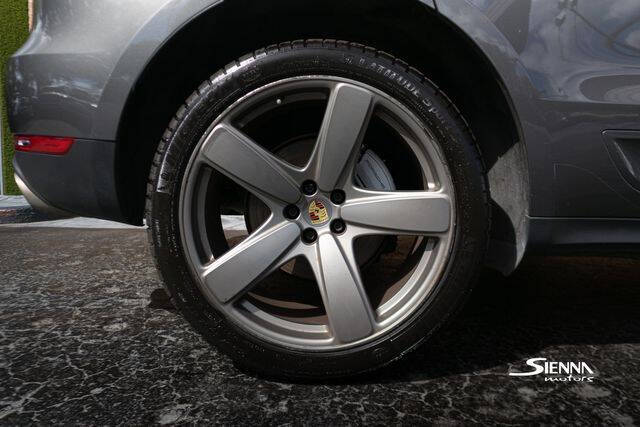 2016 Porsche Macan S