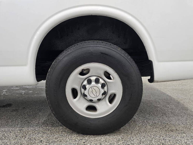 2020 Chevrolet Express 2500