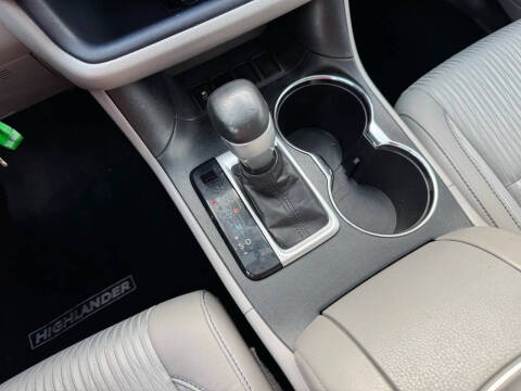 2015 Toyota Highlander