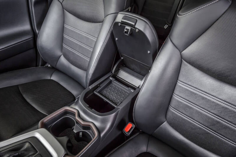 2020 Toyota RAV4 Limited