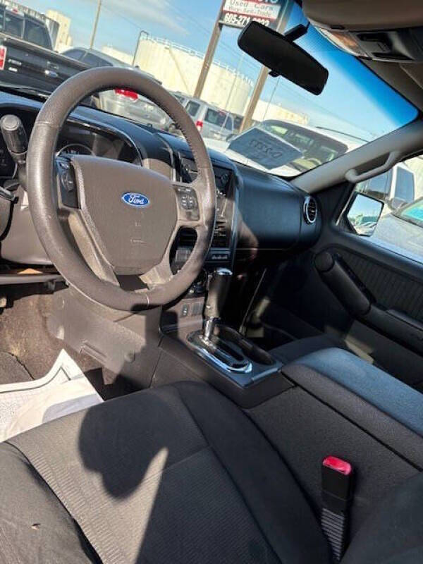 2009 Ford Explorer XLT