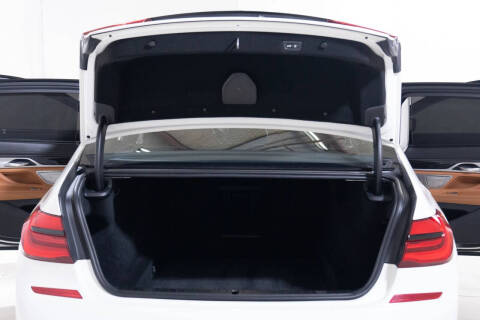 2017 BMW 7 Series 750i