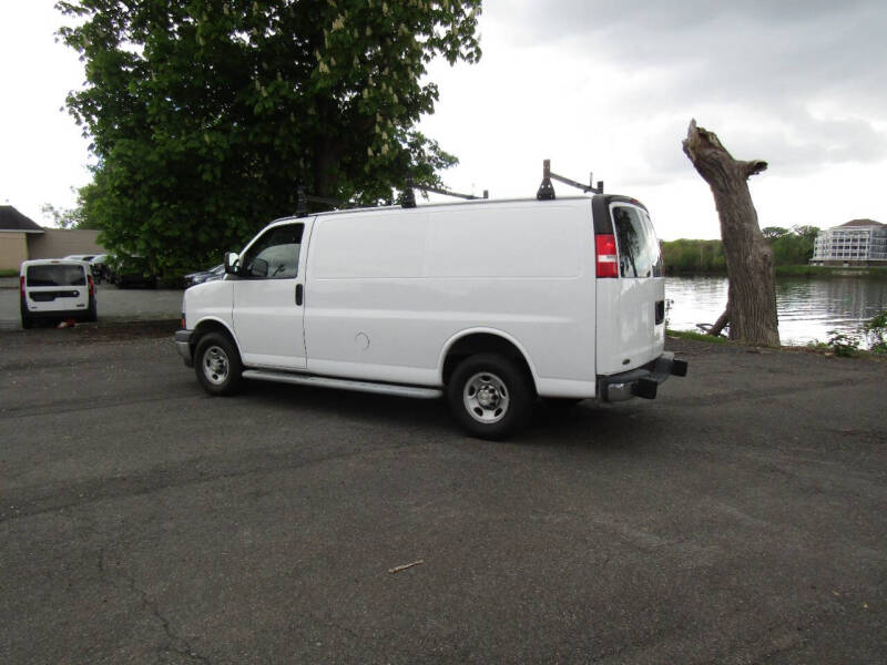 2020 Chevrolet Express 2500