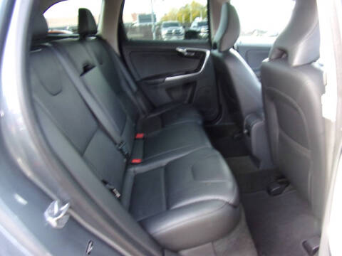 2016 Volvo XC60 T5 Drive-E Premier