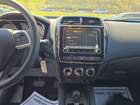 2026 Mitsubishi Outlander Sport ES