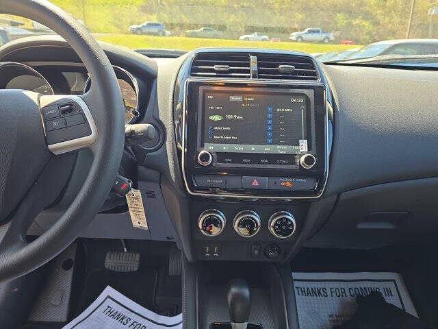 2026 Mitsubishi Outlander Sport ES