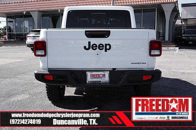 2025 Jeep Gladiator High Tide