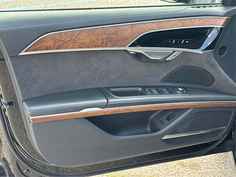 2020 Audi A8 L quattro 60 TFSI