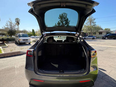 2020 Tesla Model Y Performance